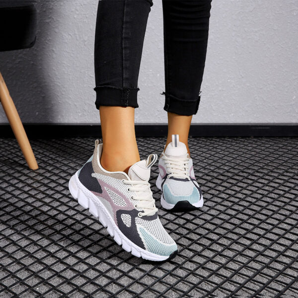 Women Breathable Sneaker